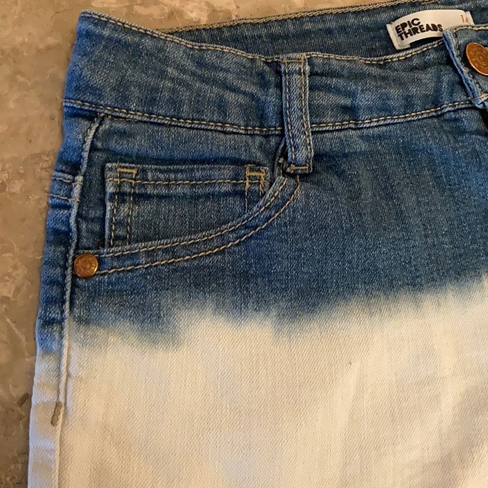 Epic Threads Shorts - Picture 4 of 6